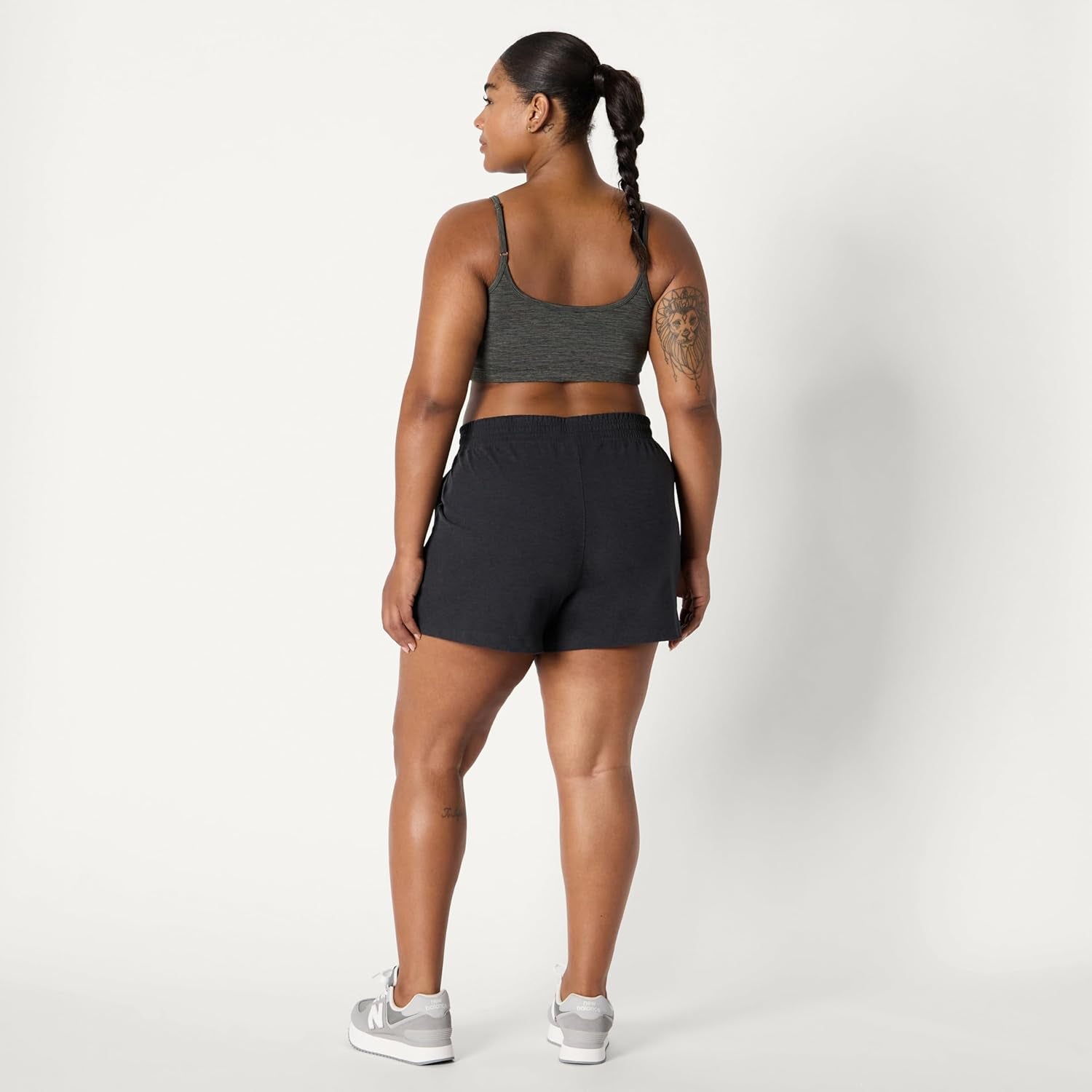 Elevate Your Workout with Women's Lightweight Stretch Performance Gym Shorts – Comfort Meets Style for Active Living