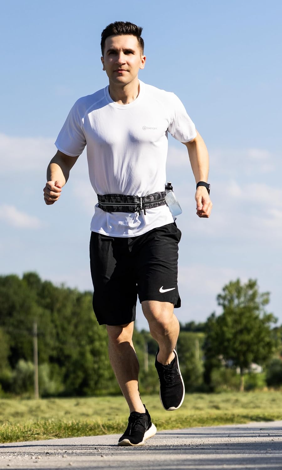 Ultimate Running Belt for Men & Women - Secure and Stylish Jogging Pouch for Your Phone, Keys, and Essentials - Fits All Cell Phones