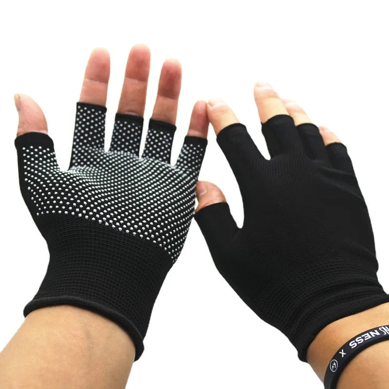 Ultimate Full Finger Cycling Gloves for Men & Women - Perfect for Touchscreen Use, Anti-Slip Grip, and Shock Absorption for All Outdoor Activities